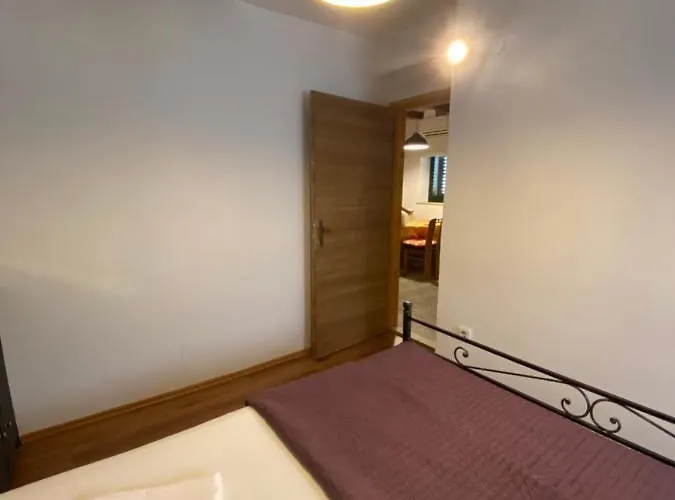 Rgeto 아파트 스톤